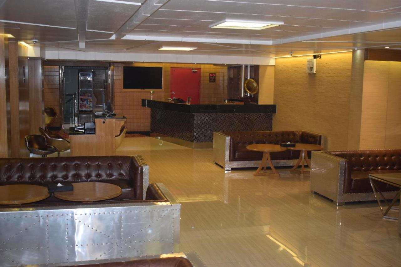 Momo Inn Bogra Екстериор снимка