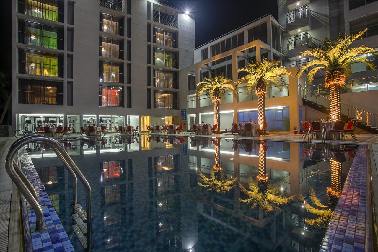 Momo Inn Bogra Екстериор снимка